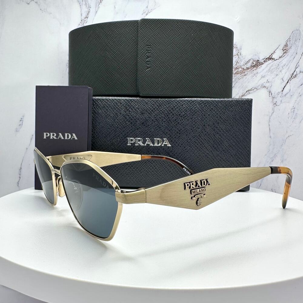 New PRADA Sunglasses Gold Metal 3D Logo Aviator Cat Eye Womens PRD50S ZVN70B